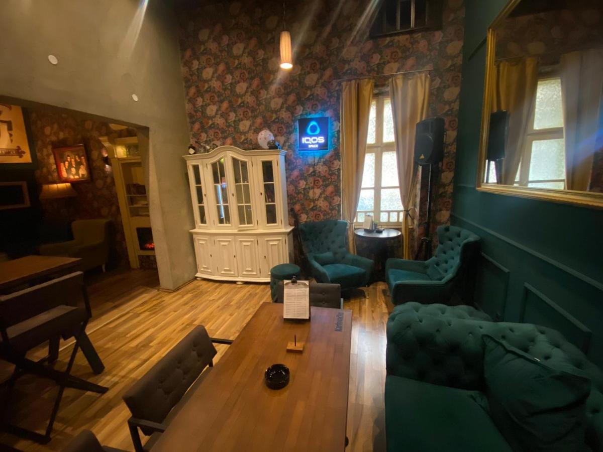 Fg Boutique Hostel Sarajevo Bagian luar foto