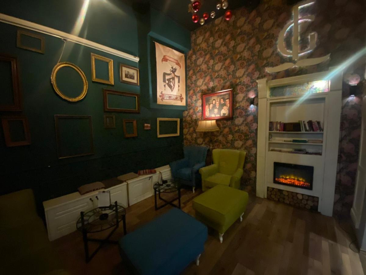 Fg Boutique Hostel Sarajevo Bagian luar foto