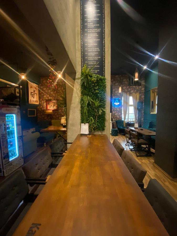Fg Boutique Hostel Sarajevo Bagian luar foto