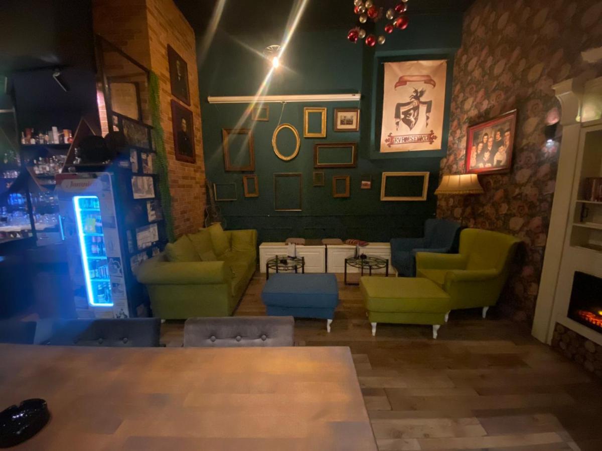 Fg Boutique Hostel Sarajevo Bagian luar foto