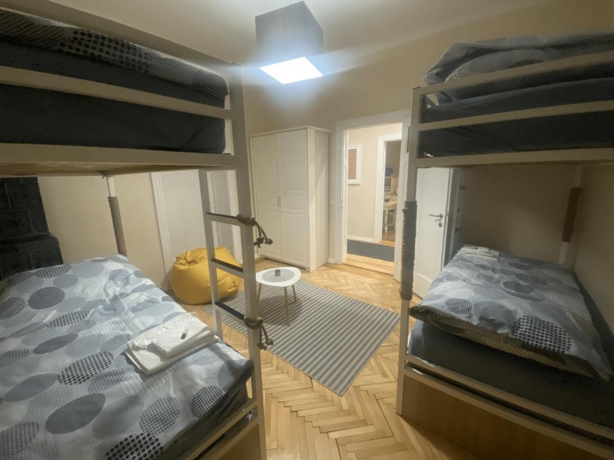 Fg Boutique Hostel Sarajevo Bagian luar foto