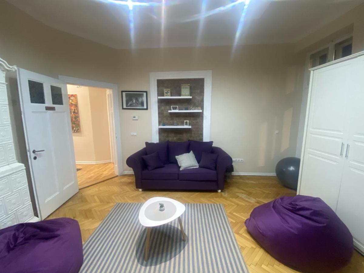 Fg Boutique Hostel Sarajevo Bagian luar foto